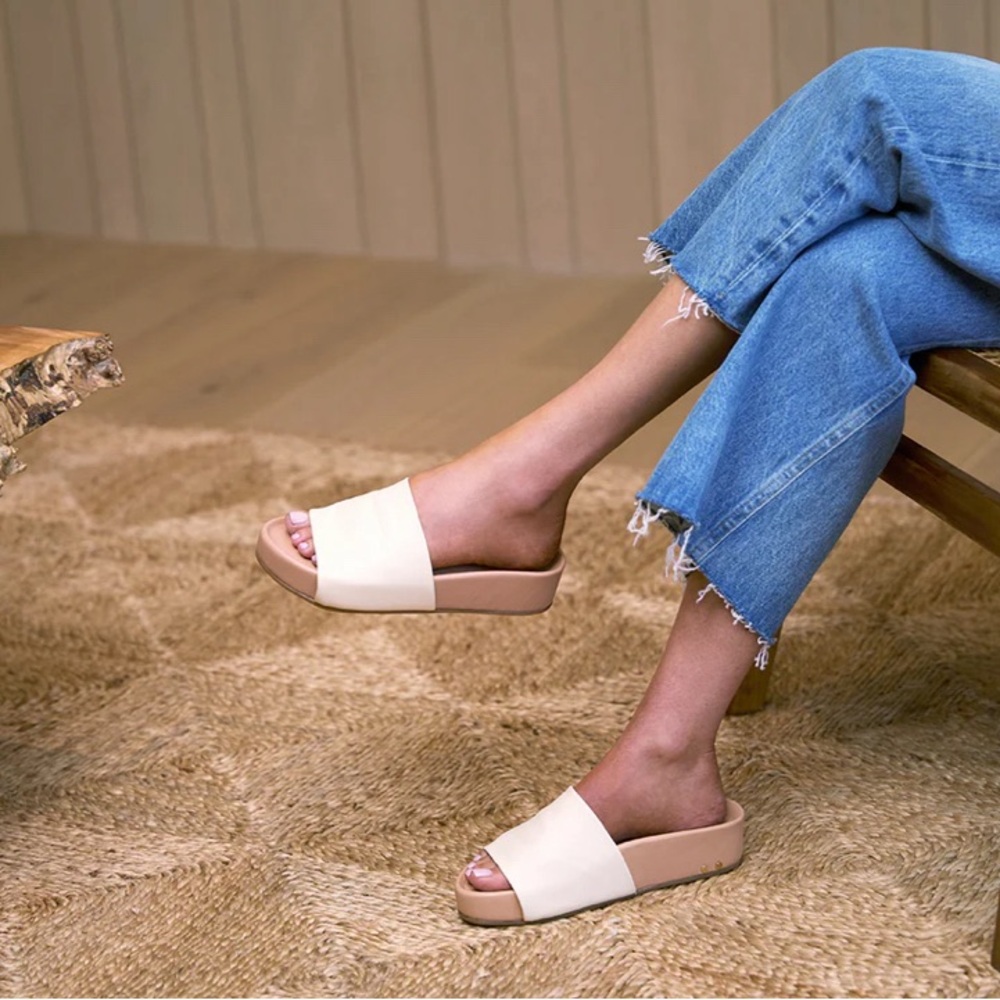 Beek Pelican Sandal in Egg Shell color with Handcrafted Leather